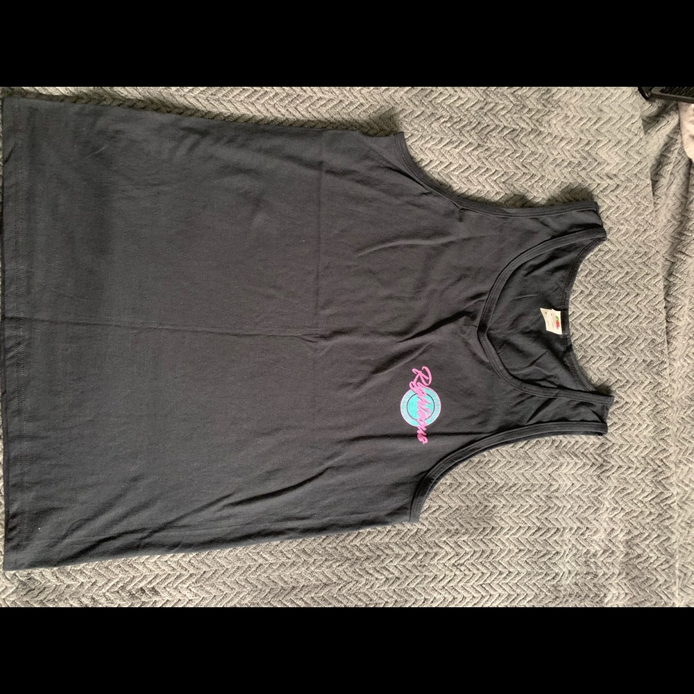 Righteous Vintage tank men’s medium